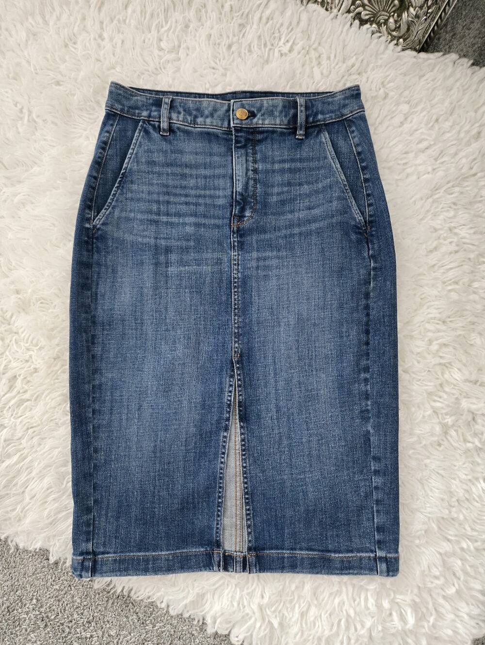 White House Black Market denim front-slit midi pencil skirt. Size 6.